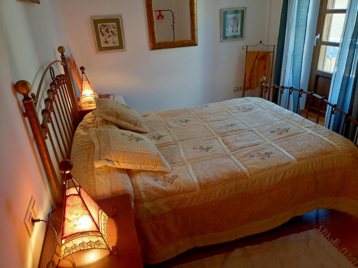 Apartamentos Bubal Pena Telera El Pueyo de Jaca Buitenkant foto