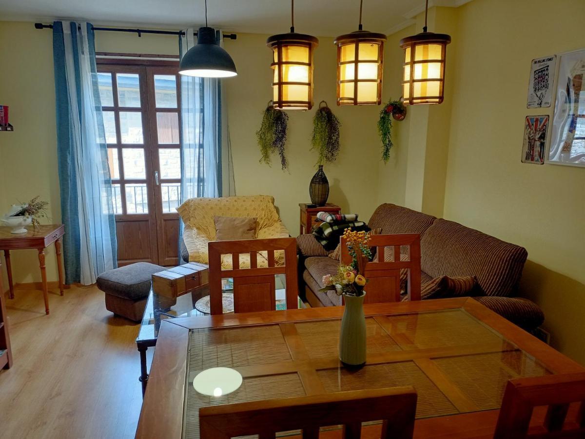 Apartamentos Bubal Pena Telera El Pueyo de Jaca Buitenkant foto