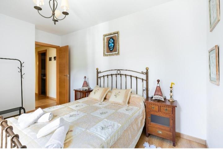 Apartamentos Bubal Pena Telera El Pueyo de Jaca Buitenkant foto